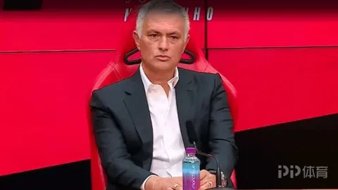 “国米深挖内功独步江湖！8000万悍将梅阿查成焦点，一己之力展世一卫风采”